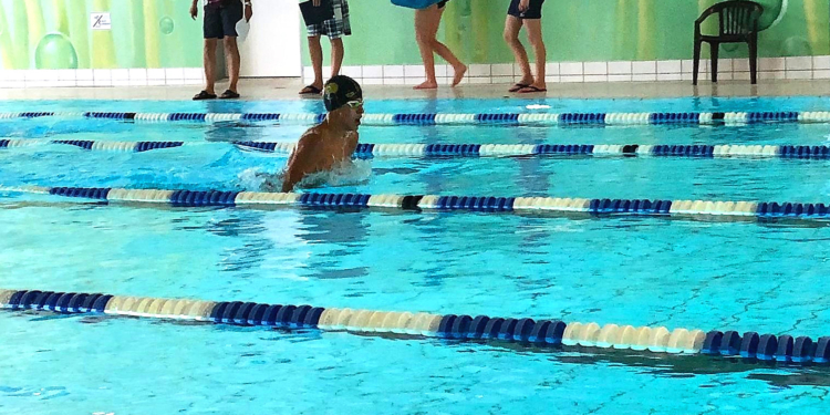 Schwimmen: Kreismeisterschaften Kurzbahn in Mölln