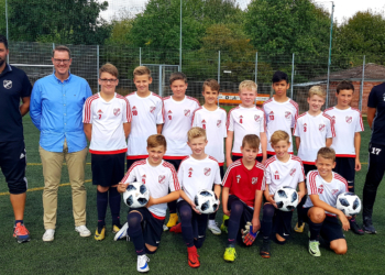 Fußball: Neue Spielbälle für die D-Jugend des TSV Berkenthin