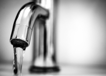 Stadtwerke spülen Trinkwasserrohre