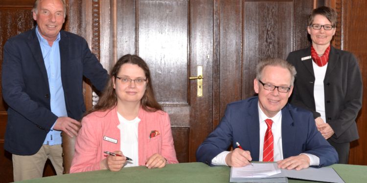 Kreissparkasse Herzogtum Lauenburg und Kreissparkassenstiftung fördern weiterhin die Bildungs- und Kulturinstitution Kreismusikschule