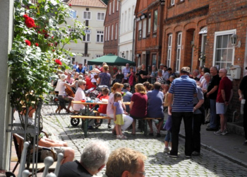 Die Grubenstraße in Mölln feiert wieder
