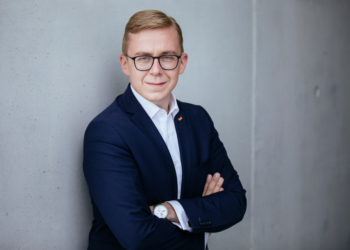 Philipp Amthor kommt zum Spanferkelessen nach Witzeeze