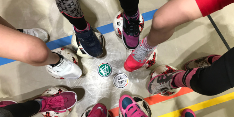 Tag des Mädchenfußballs – DFB Mobil zu Gast an der Till-Eulenspiegel-Schule