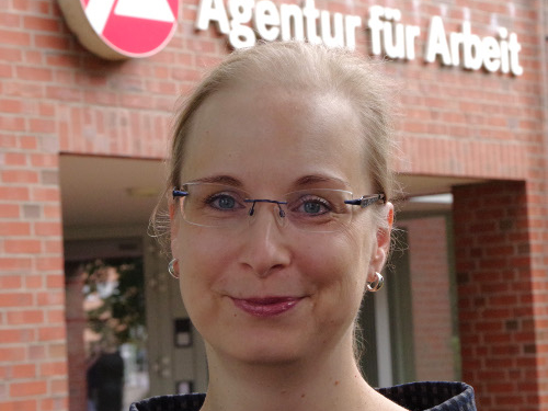 Arbeitsmarkt stabilisiert sich – Arbeitslosigkeit nimmt im August leicht ab