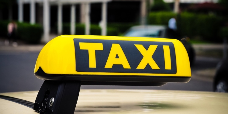 CDU Geesthacht: Frauennachttaxi erfährt keine Veränderung, zunächst