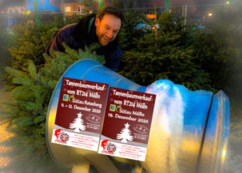 Round Table 214 Mölln verkauft Tannenbäume für den guten Zweck