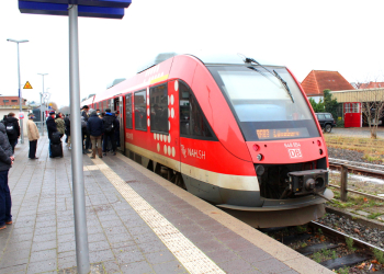 Neuer Glanz mit altem Charme: Möllns Bahnhofsgebäude offiziell wieder eröffnet