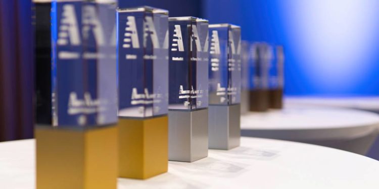 AMBIT-Award 2021 – IHK zu Lübeck zeichnet ambitionierte Arbeitgeber aus