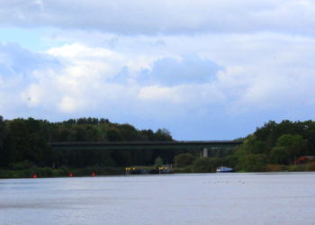 B 207: Brückenschaden am Fahrbahnübergang über Elbe-Lübeck-Kanal bei Mölln
