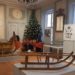 ‚Weihnachtsschmuck und Modelleisenbahn aus alter Zeit‘