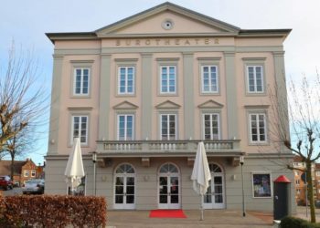 Nachgefragt: Ratzeburgs Bürgermeister-Kandidaten noch einmal im Burgtheater