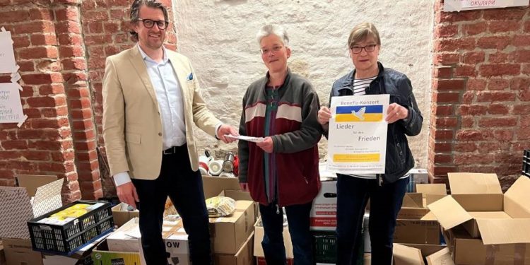 Gelungenes Chor-Event „Lieder für den Frieden“