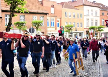 Starke Männer und Schabernack