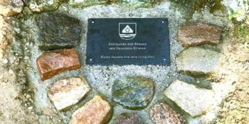 Zeitkapsel – eine Dorfgemeinschaft erstellt einen historischen Schatz