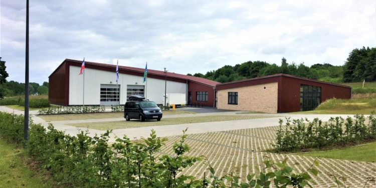 Einweihung des neuen Feuerwehrgerätehauses und Übergabe des neuen Einsatzfahrzeuges HLF20