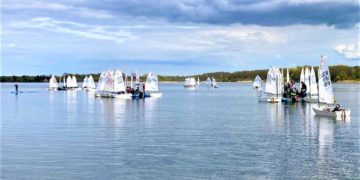 84 Segler warten vergeblich auf stabilen Wind
