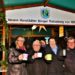 Punsch trinken für den guten Zweck