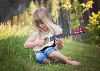 Musikmobil macht Lust auf das Musizieren in Kitas