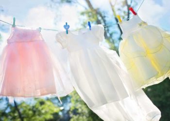 Kleiderbörse für Kindersachen im Kulturzentrum Sterley