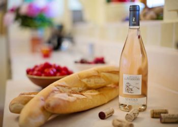 Wein meets Gesang bei der After-Work-Party