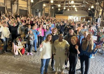 ESC-Kandidat Isaak singt beim Symphonic Gospel Konzert in Lübeck