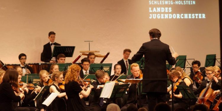 Frühjahrskonzert des LandesJugendOrchesters Schleswig-Holstein in Mölln