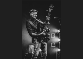 Priesterkate: Konzert mit Blues-Legende Abi Wallenstein