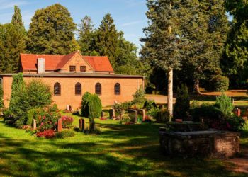 Tag des Friedhofs in Mölln – ‚endlich und lebendig‘