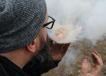 Spiel mit dem Feuer