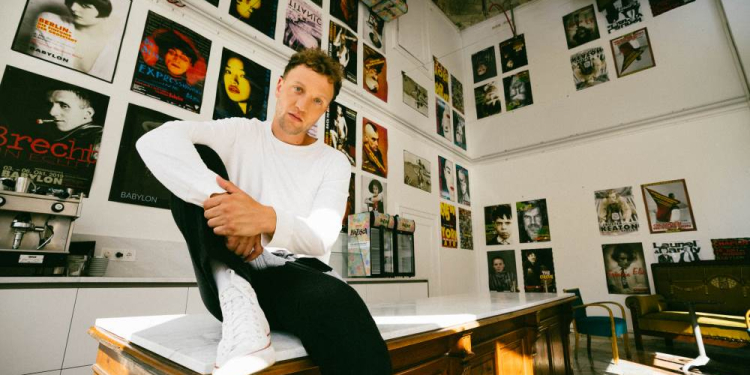 Sänger JORIS ist Stargast beim Symphonic Gospel 2025