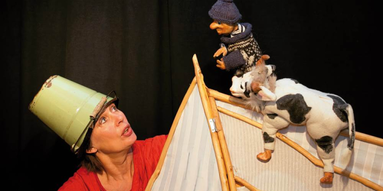 Puppentheater ‚Bauer Enno und seine Kuh Afrika‘