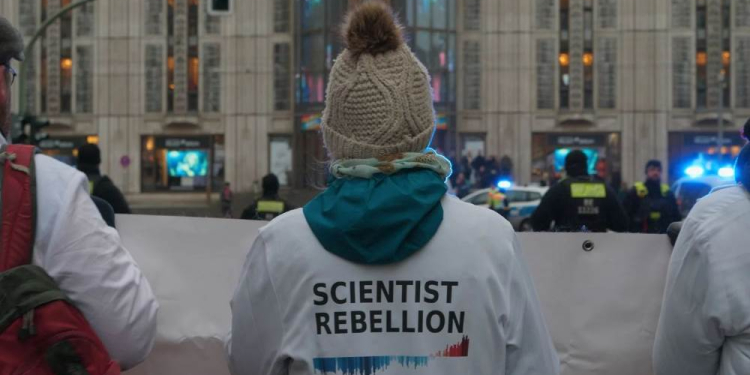  Dokumentation: ‚Das Gewicht der Welt‘